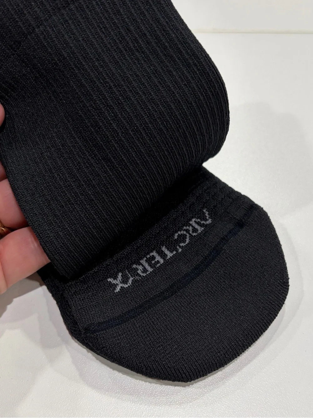 Arc’teryx Men's Medium Synthetic Mid Sock Black NWT Focused Cushion Support
